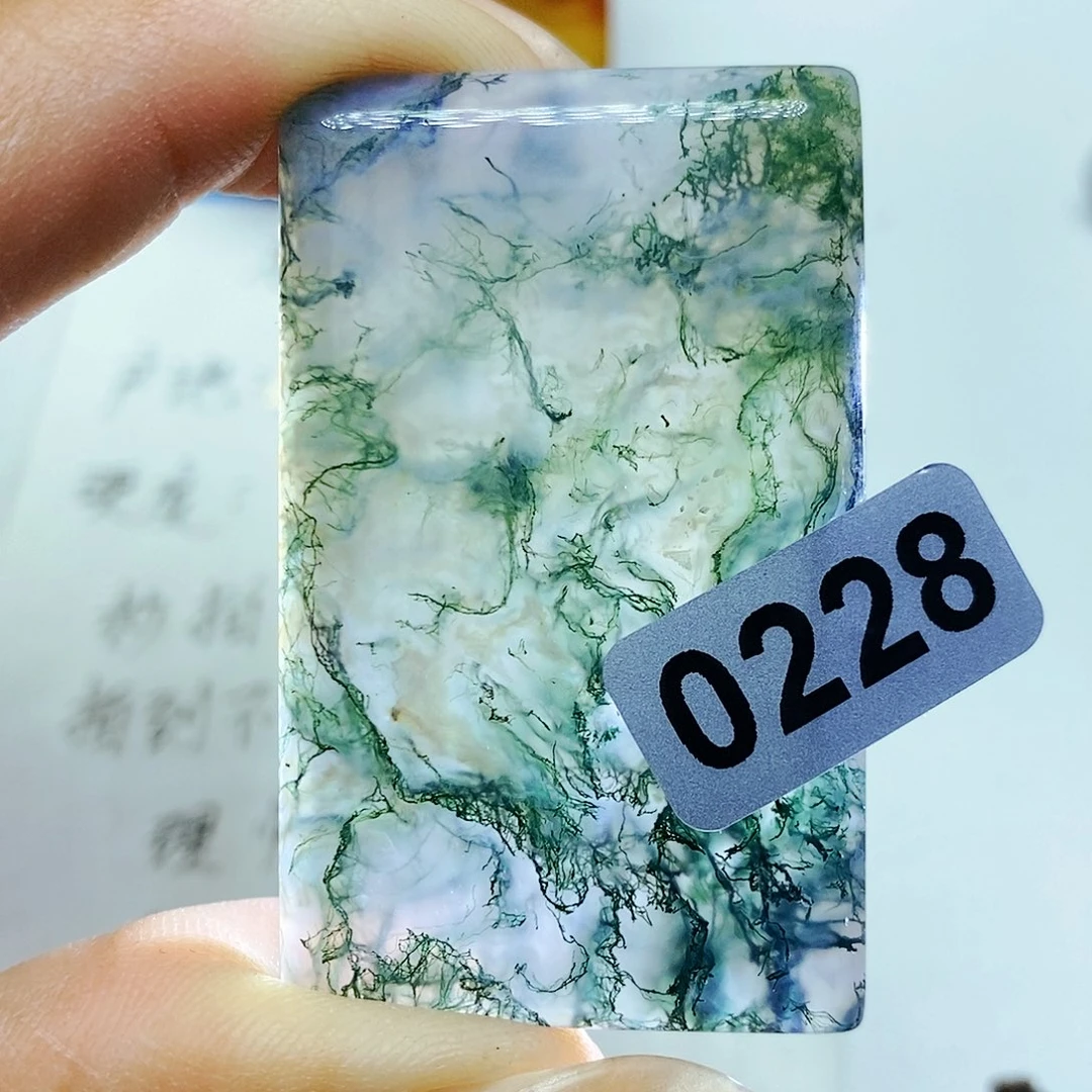 未镶嵌颈饰玛瑙/玉髓弟****人