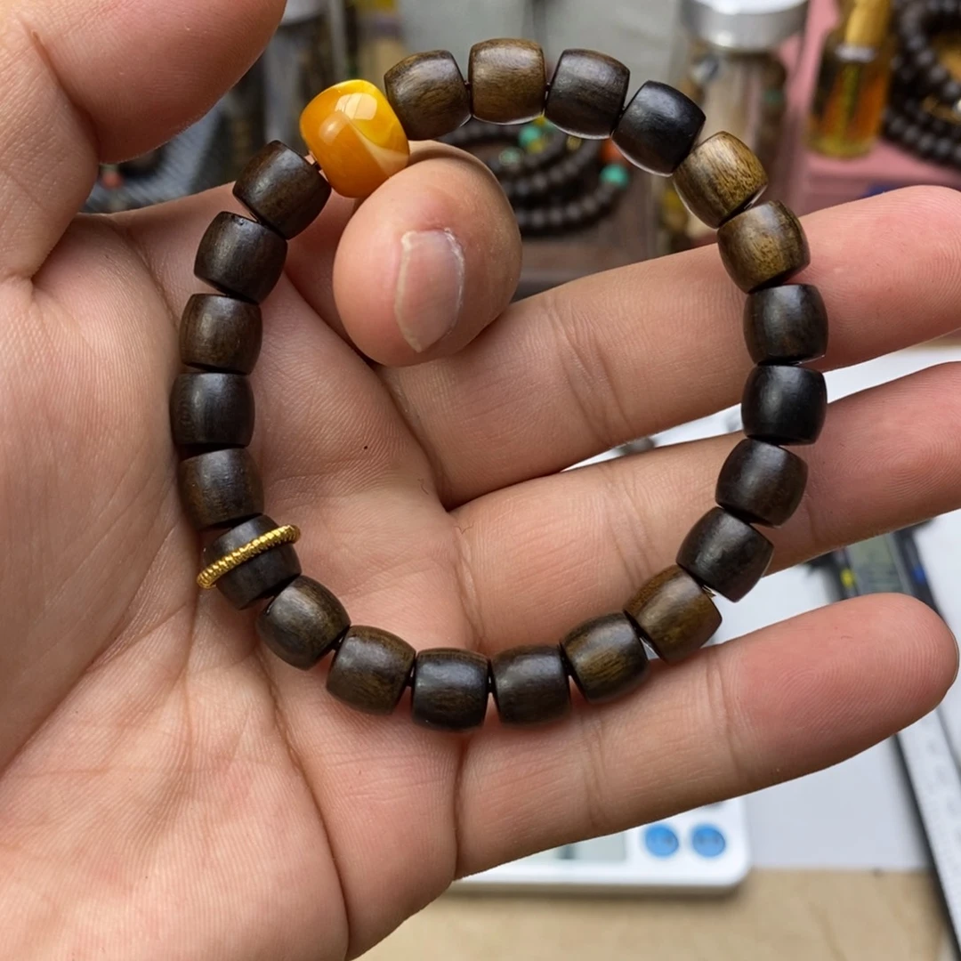大叶紫檀（黑酸枝木类）