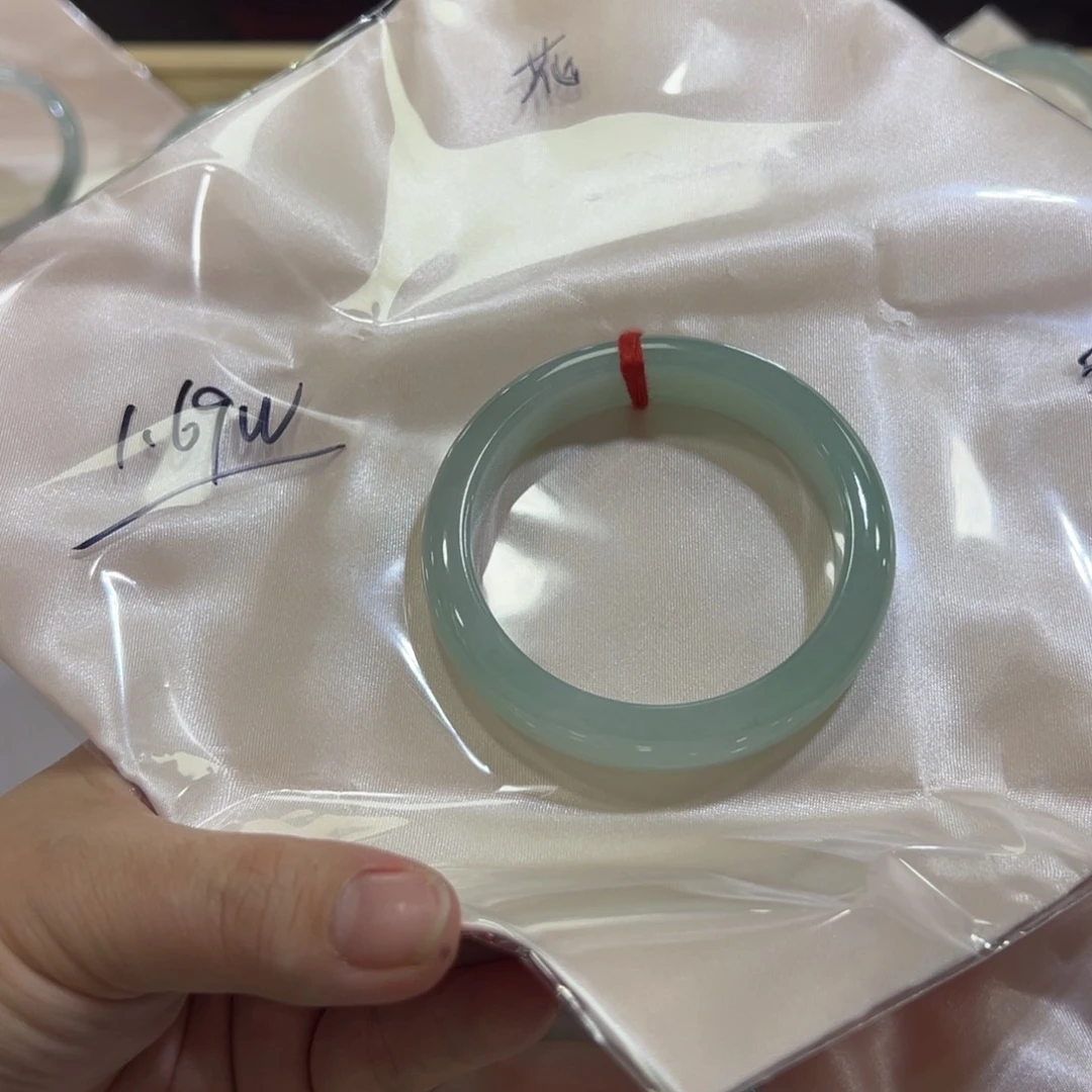 花***淼翡翠未镶嵌手镯手镯