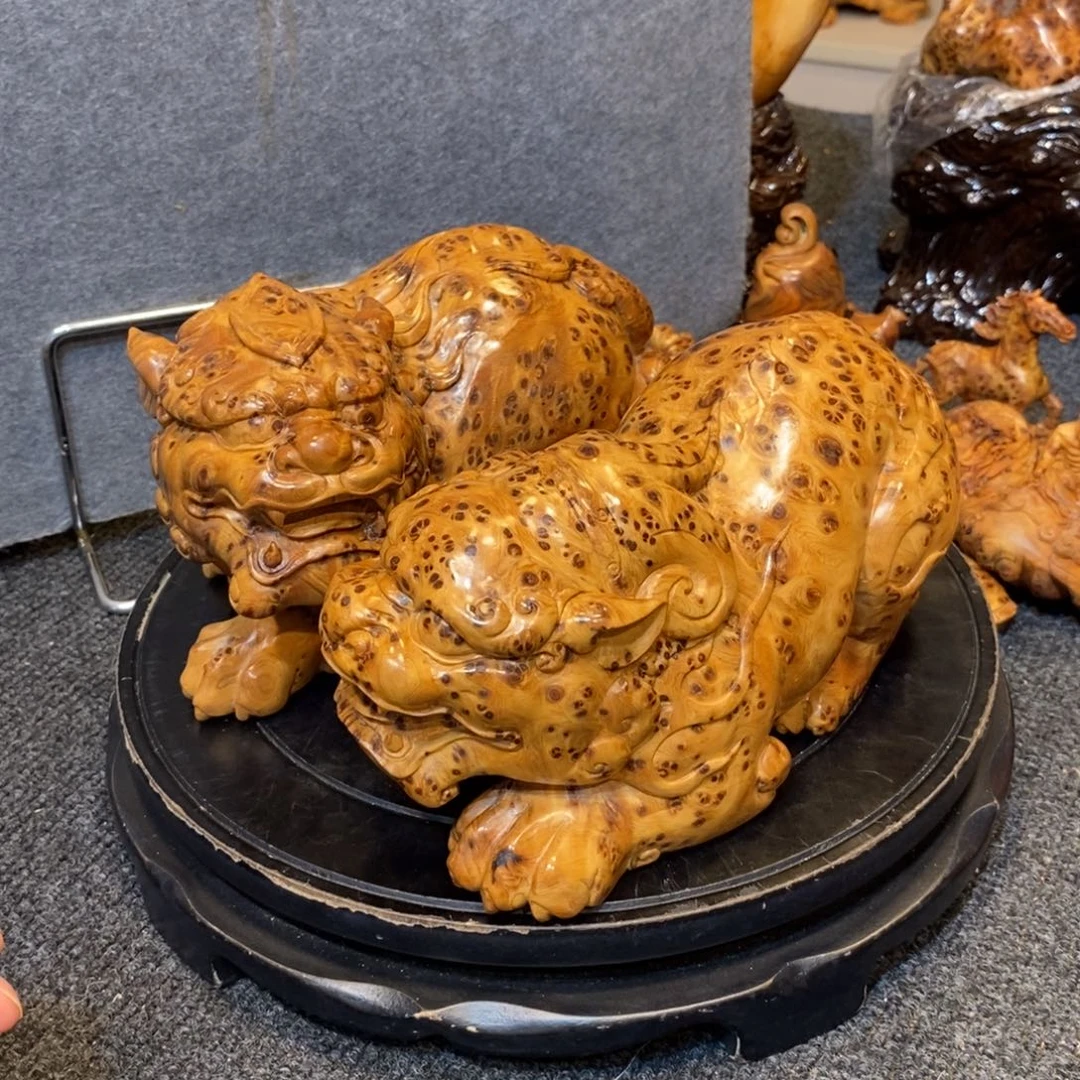 柏木（崖柏）华***牛太行精品陈化独留满瘤貔貅