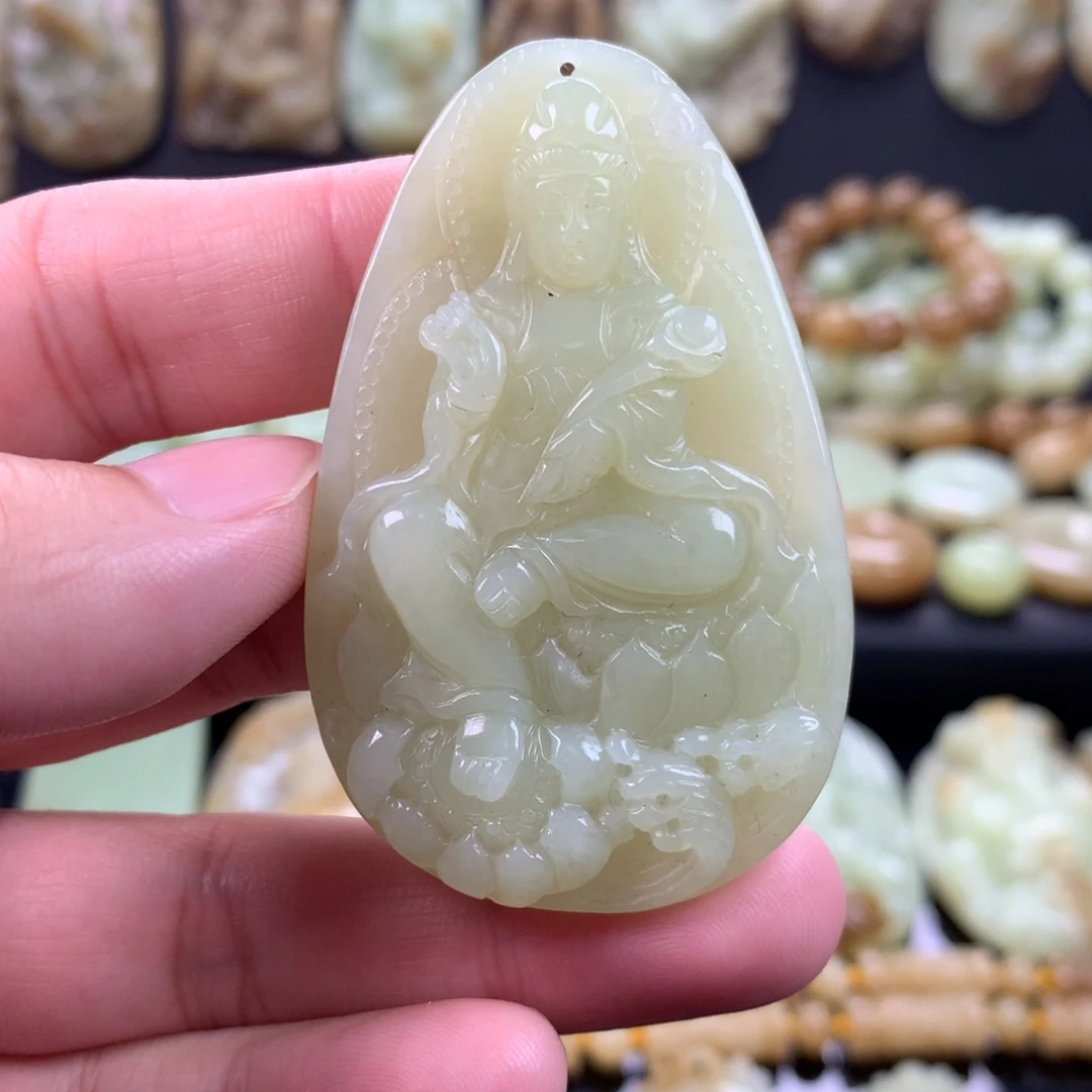 和田玉未镶嵌颈饰