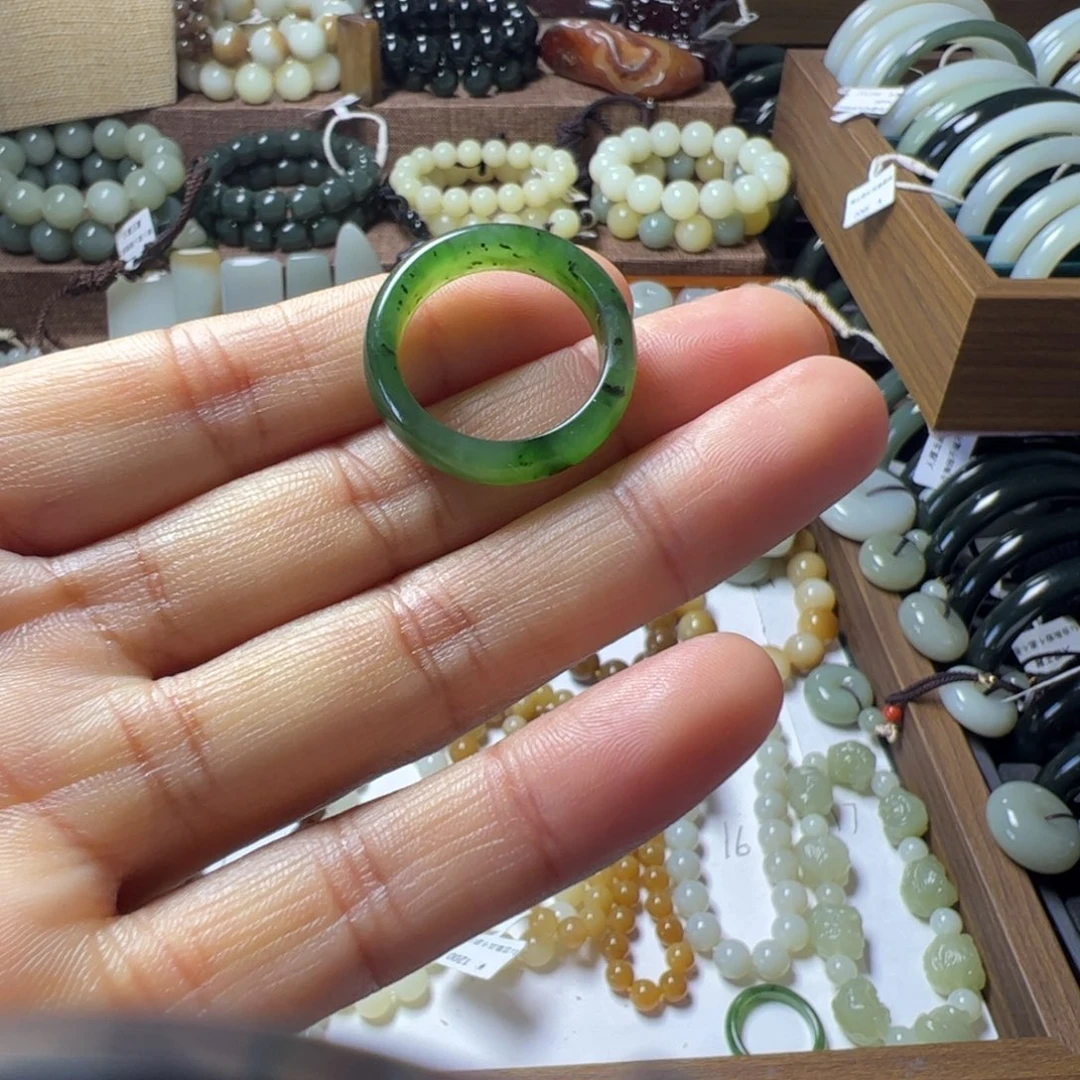 和田玉（糖玉）未镶嵌手链