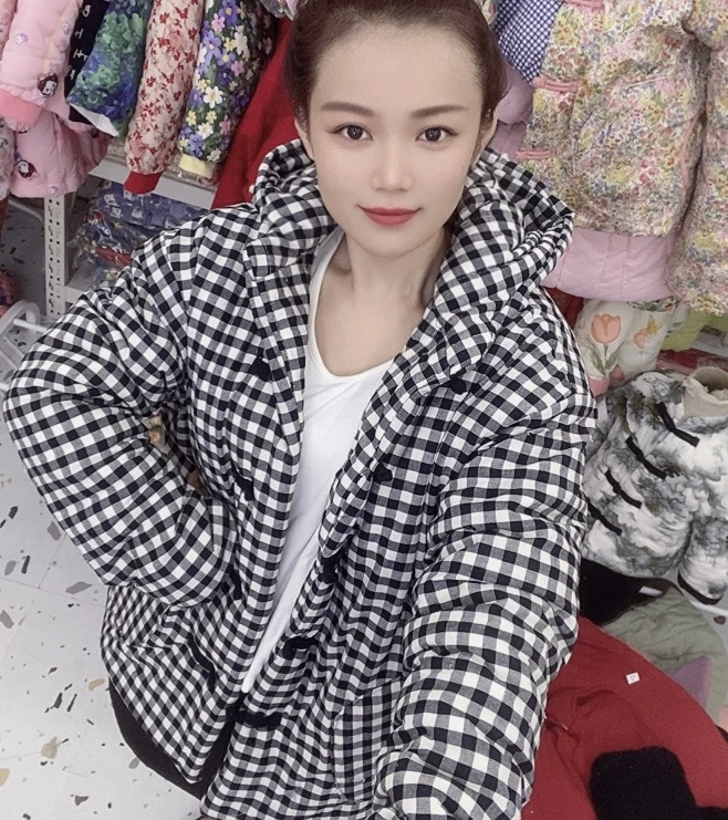 女士格子连帽款棉花棉袄