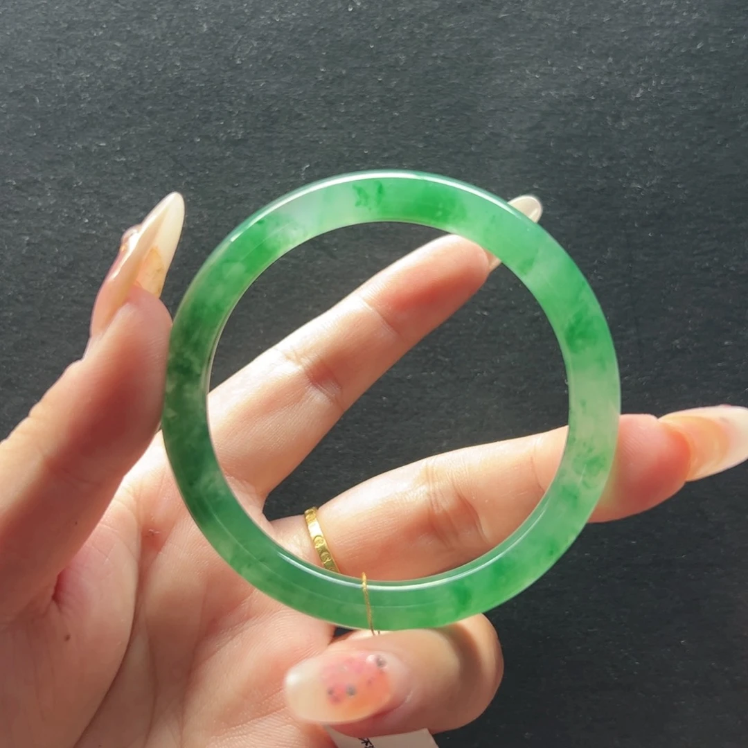 石英质玉手镯未镶嵌手镯53