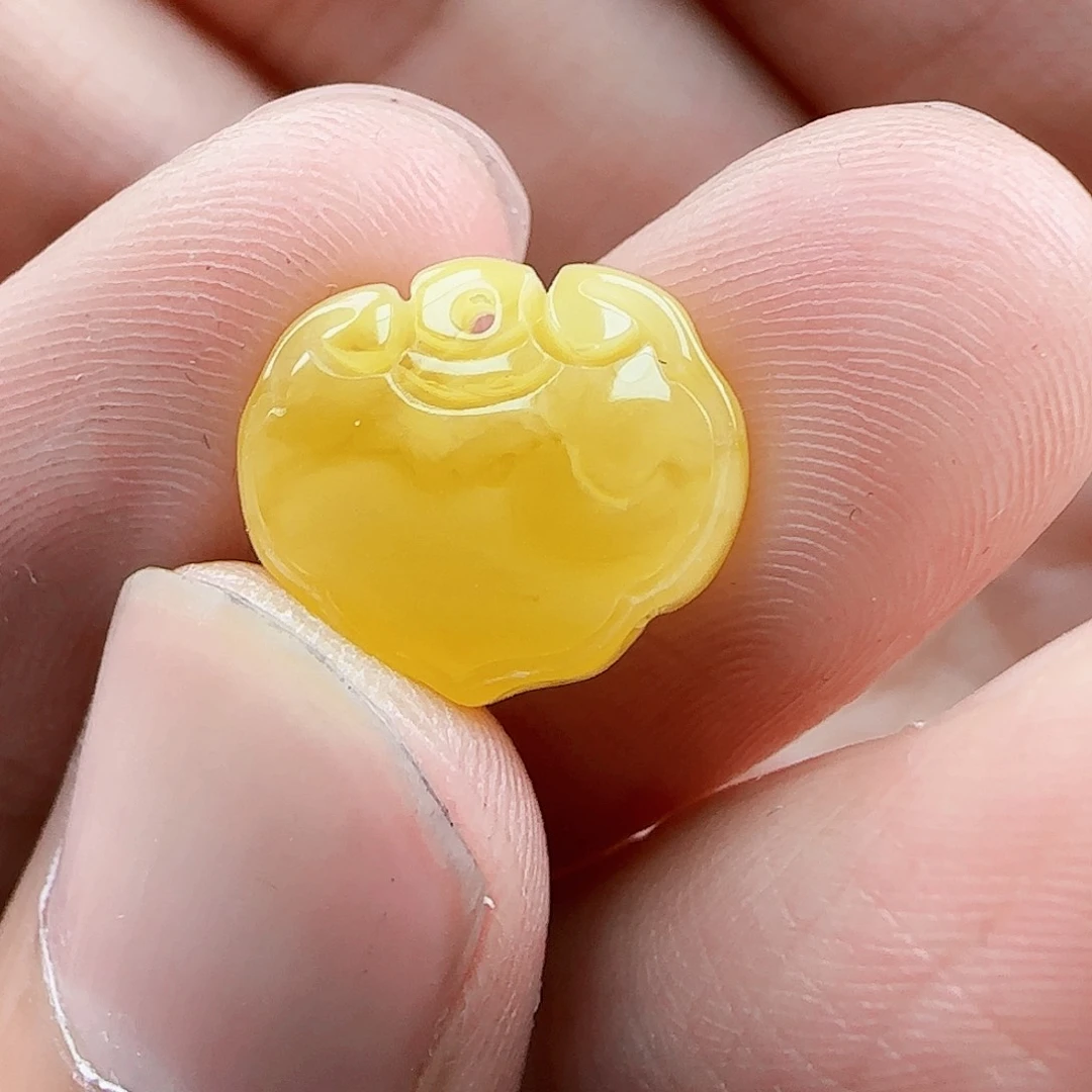 未镶嵌蜜蜡珠宝奇石