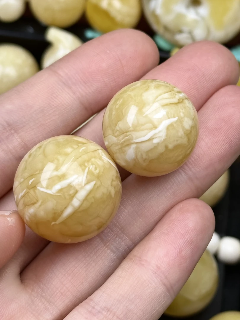 同料俄料国矿一级料浓瓷白妖孽虎皮纹千层雪橘底金溶洞蜜蜡圆珠