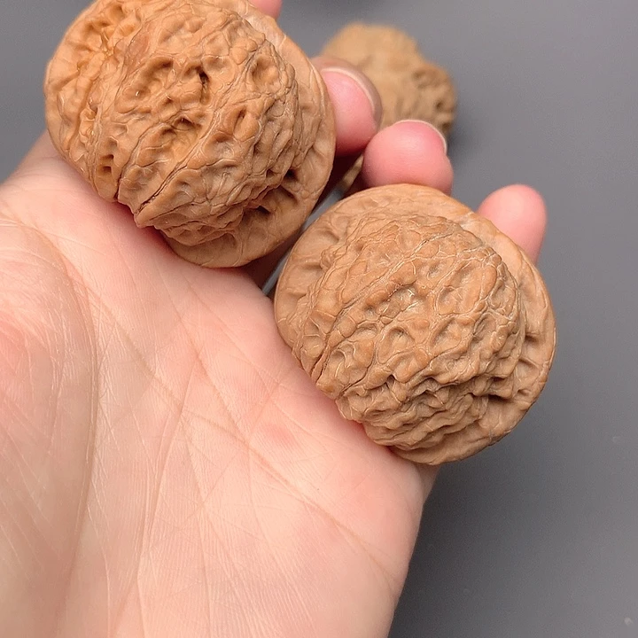 把件文玩核桃血麒麟