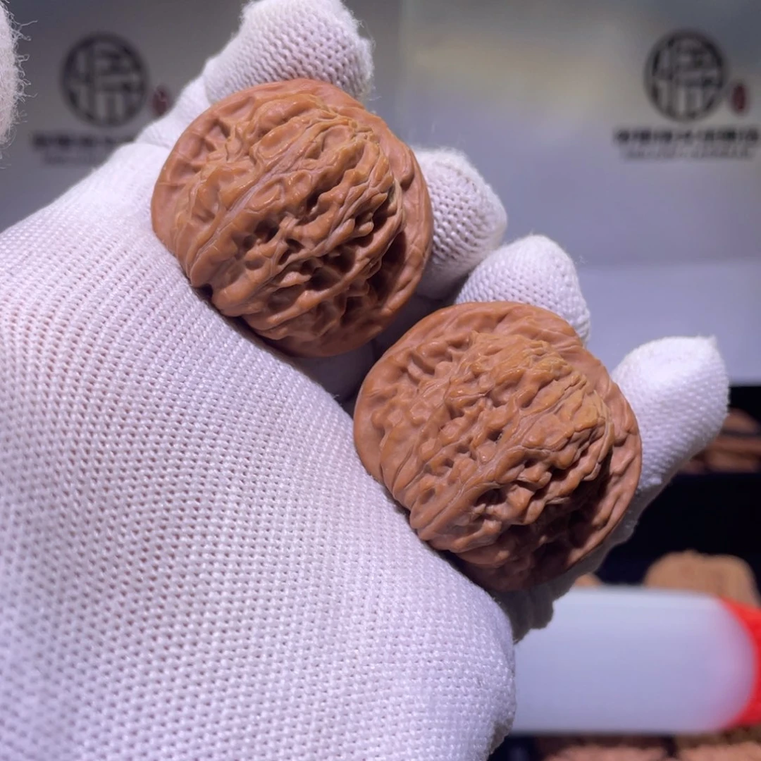 文玩核桃把件769 汉高楼