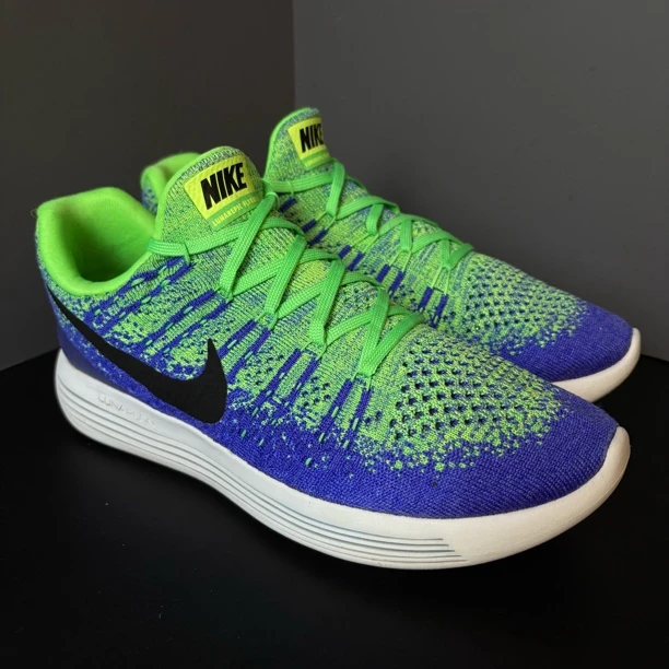 95新 maje 41码 LunarEpic Flyknit 2 跑鞋 马拉松男款 蓝绿 无盒