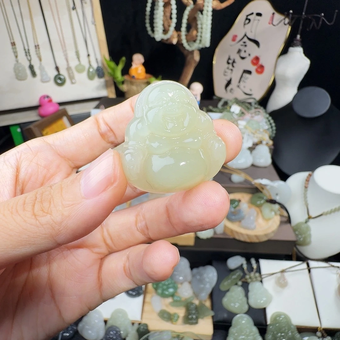番****颈饰未镶嵌和田玉