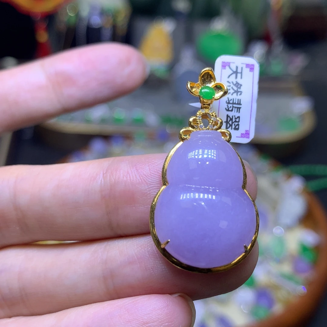 翡翠18K金镶嵌颈饰翡翠吊坠项链