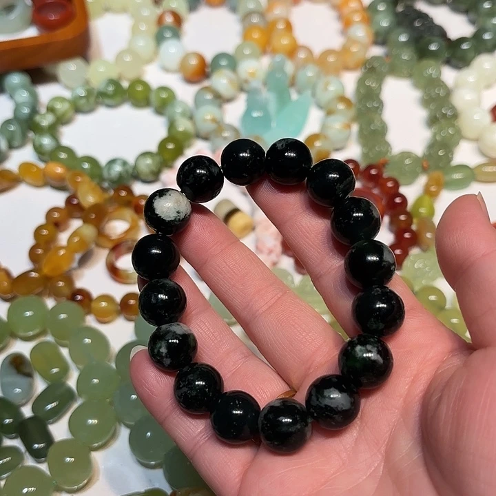 蛇纹石玉未镶嵌手串