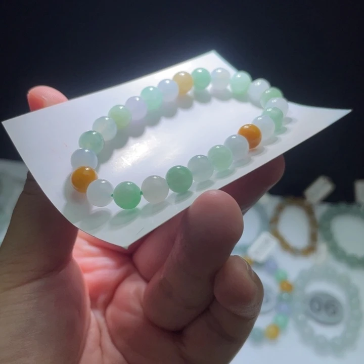 未镶嵌定制翡翠翡翠卡7+