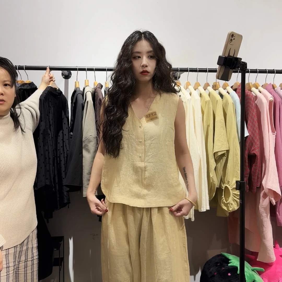C***R0713一套很好看的衣服哦哦