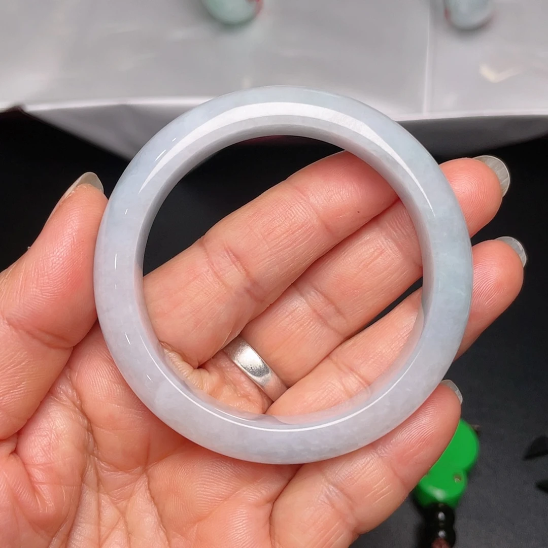 翡翠未镶嵌手镯缅甸天然翡翠手镯