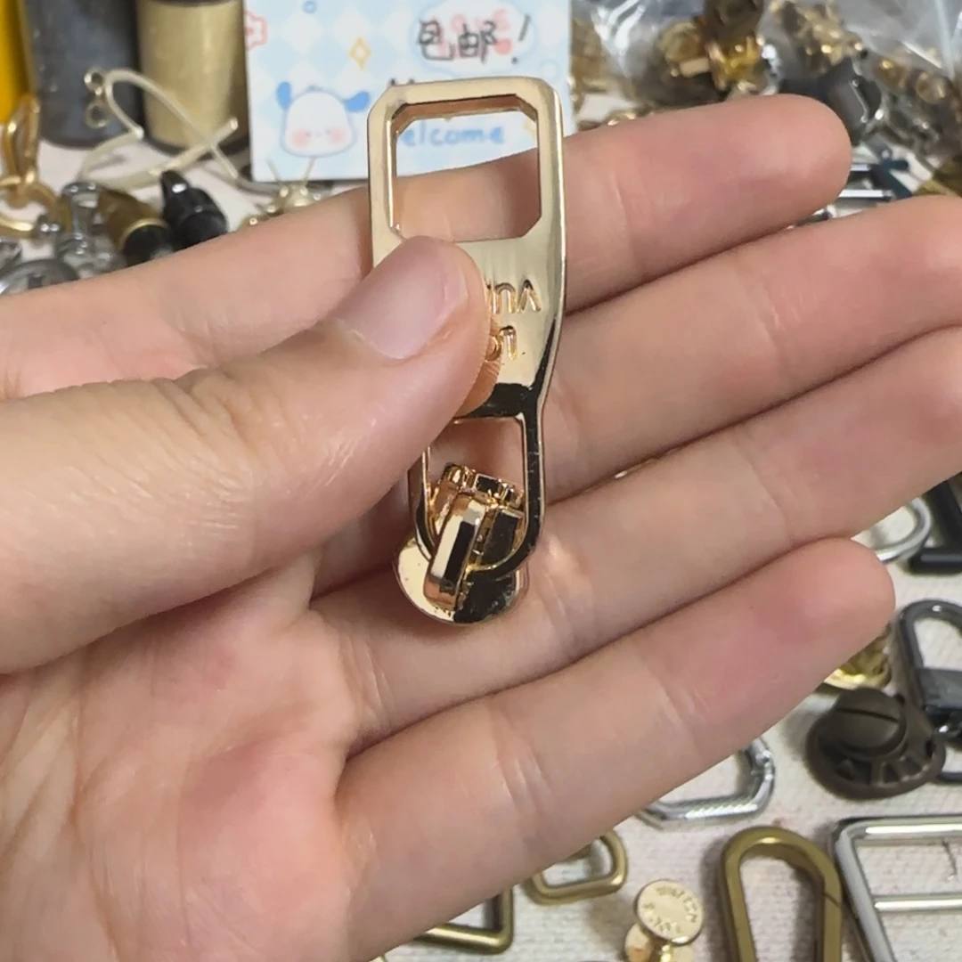 驴五号拉链头10元10个.