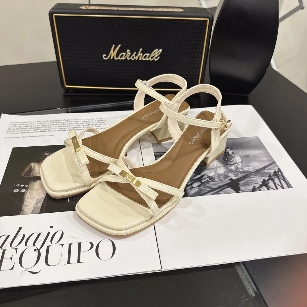 【ZMMY严选私服】夏季新款蝴蝶结一字扣粗跟高跟凉鞋5062201