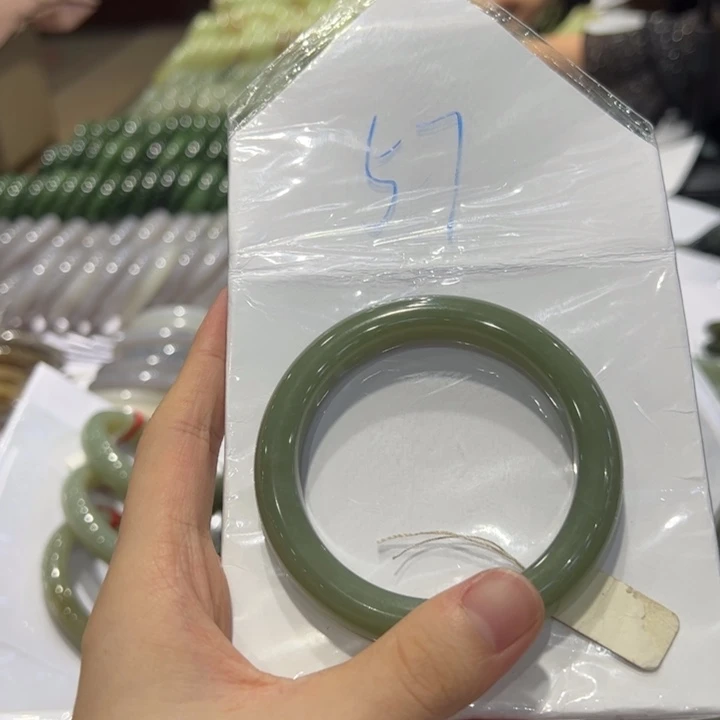 福***猫未镶嵌手镯和田玉