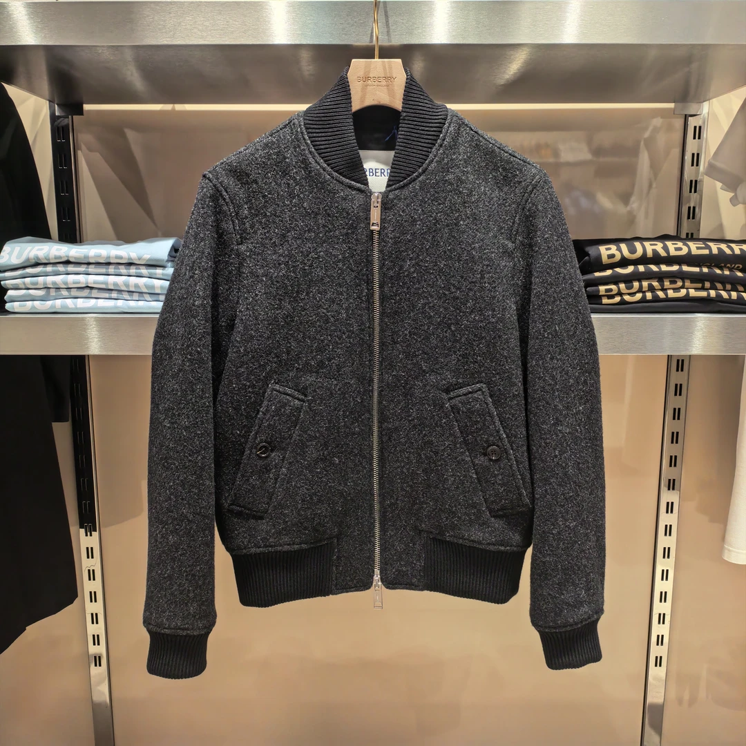 未使用 BURBERRY/博柏利  男装100%绵羊毛夹克外套 81117531