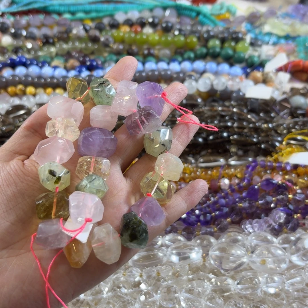 未镶嵌珠宝半成品水晶天然多宝横孔大卡