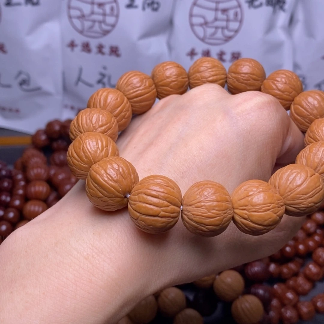 猴头核桃手串聚宝盆