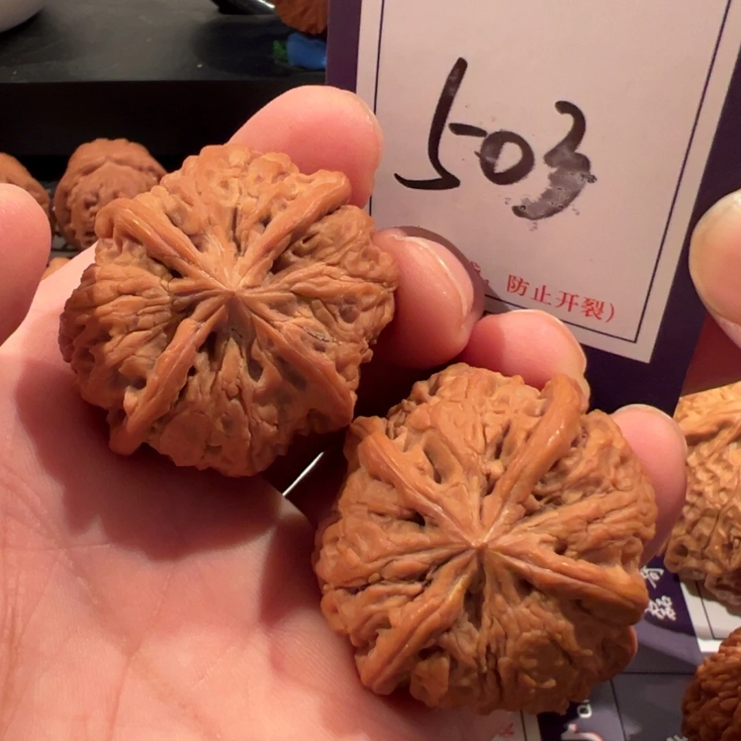 把件文玩核桃全品雨花石四棱40尺寸503号