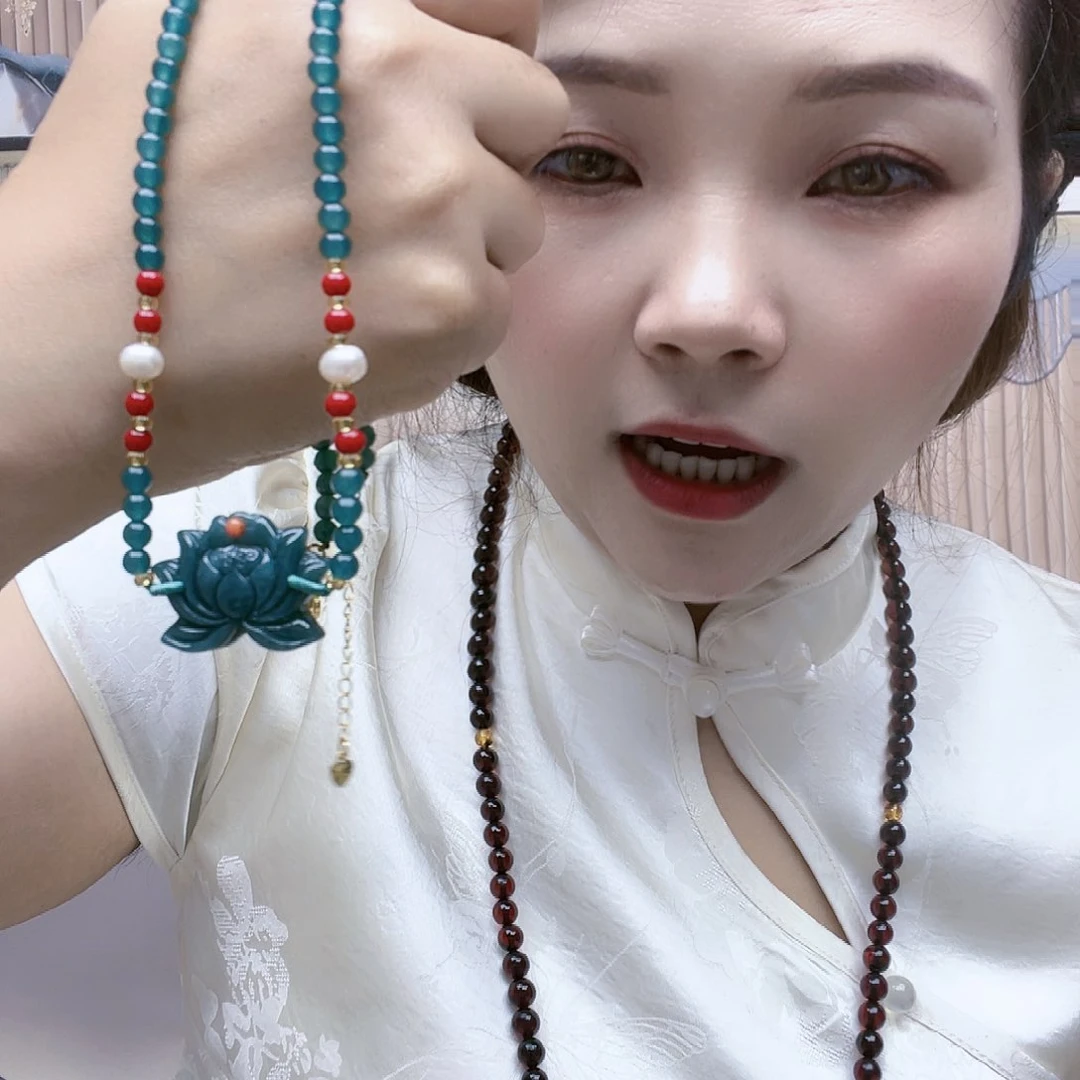 【闪购商品】翡翠未镶嵌颈饰
