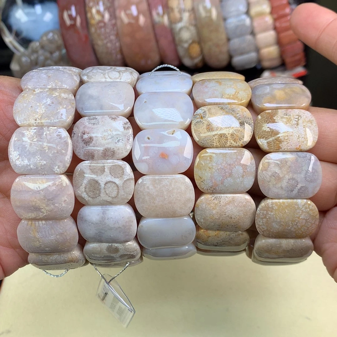 【闪购商品】颈饰未镶嵌硅化珊瑚（珊瑚玉）89号手牌48一条可挑