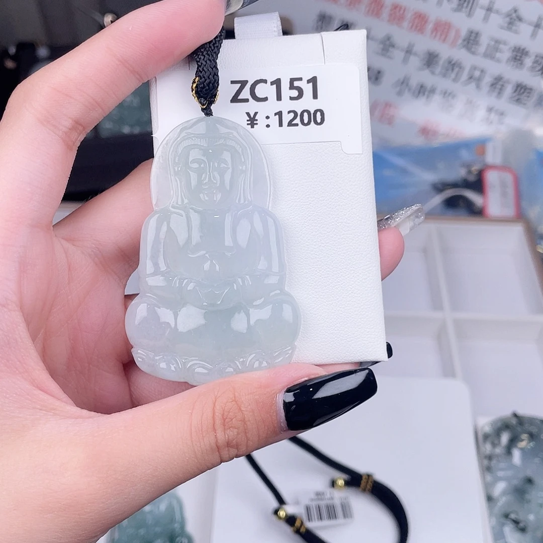 翡翠未镶嵌颈饰ZC151