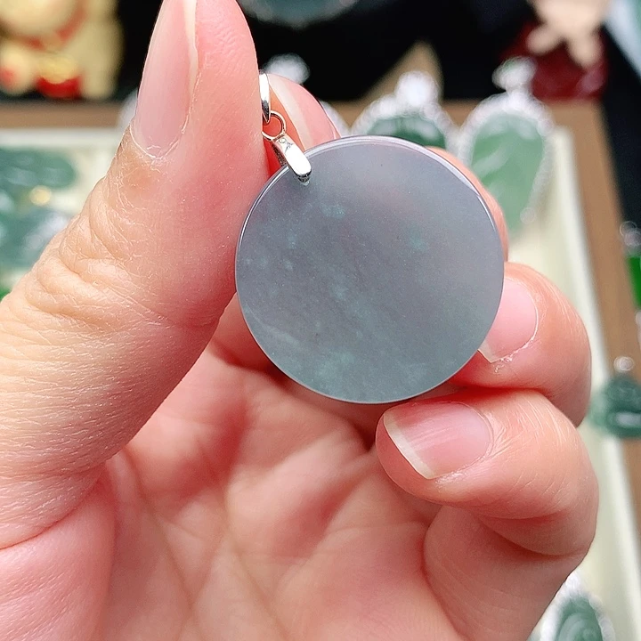 颈饰未镶嵌翡翠吊坠