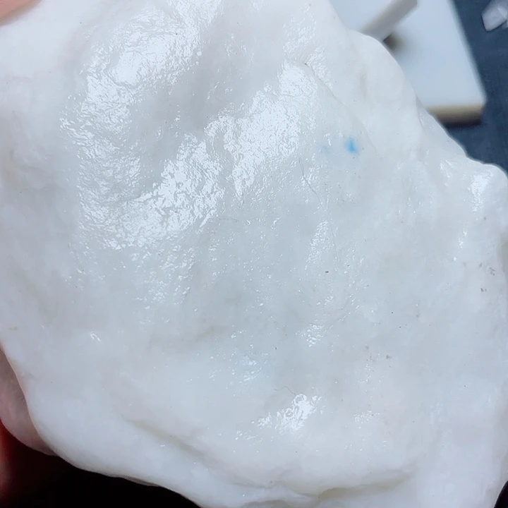 和田玉（糖玉）未镶嵌珠宝奇石