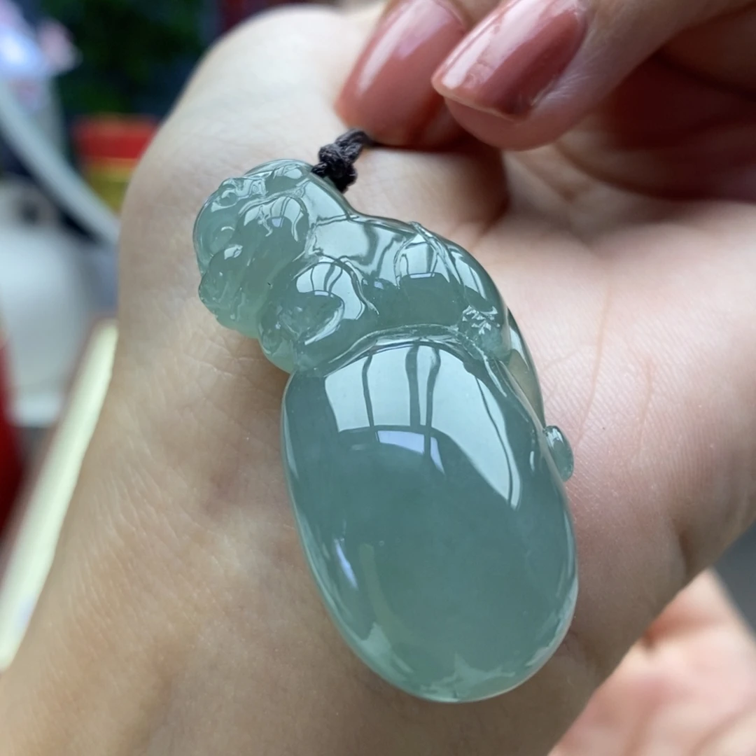 翡翠未镶嵌颈饰吊坠33