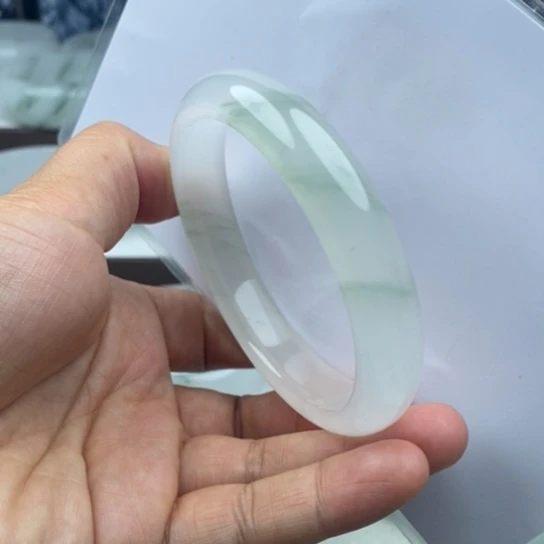 石英质玉（金丝玉）未镶嵌手镯