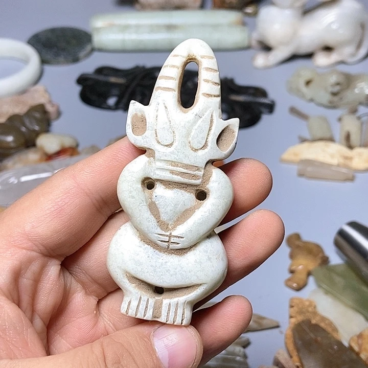 和田玉未镶嵌颈饰199