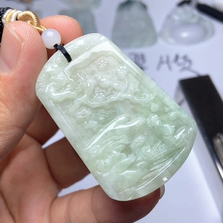 翡翠未镶嵌颈饰翡翠