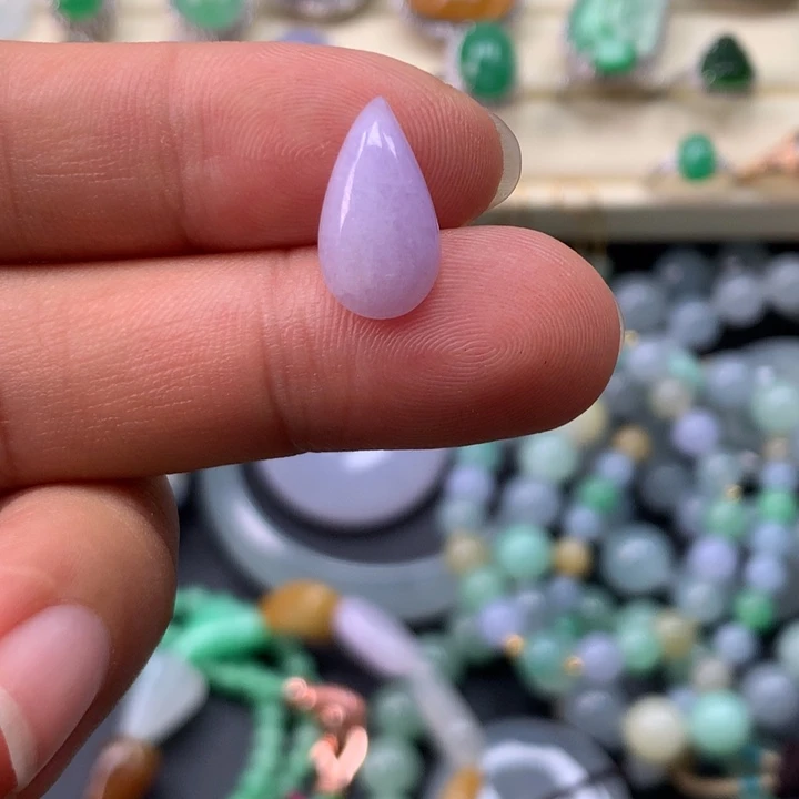 翡翠未镶嵌颈饰紫色水滴