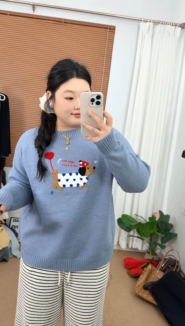 小王家096-1毛衣女秋冬2024年新款卡通刺绣慵懒针织衫小个子上衣