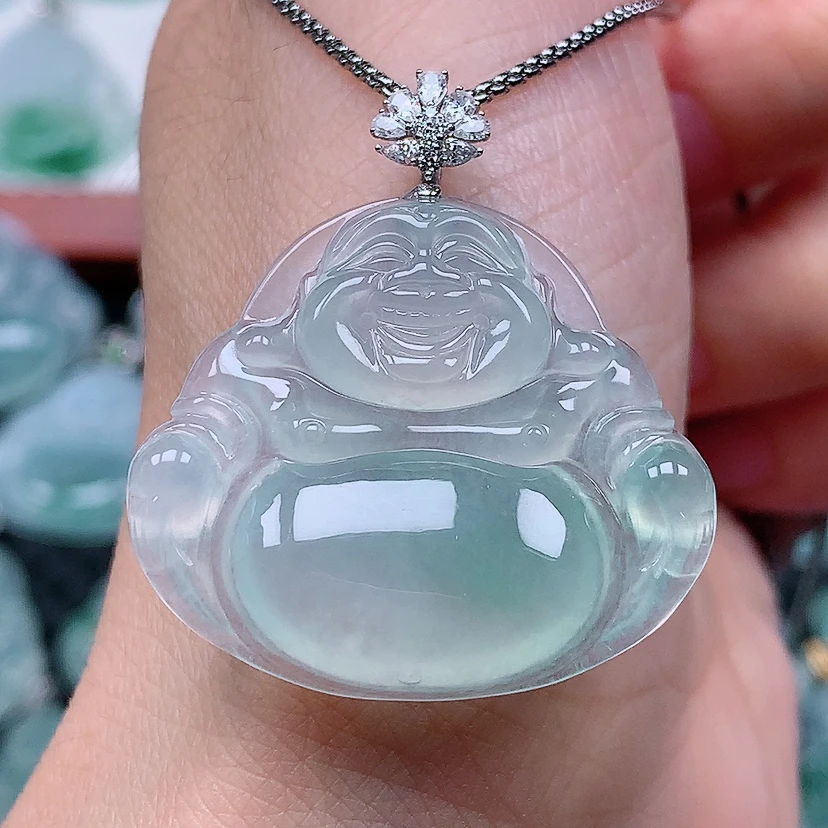 百千翡翠-18k金镶嵌冰种淡绿佛公吊坠（尺寸29.3*33.4*6）