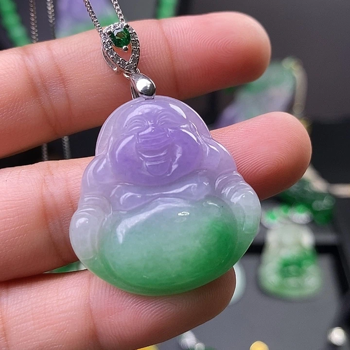 翡翠未镶嵌吊坠(赠链)