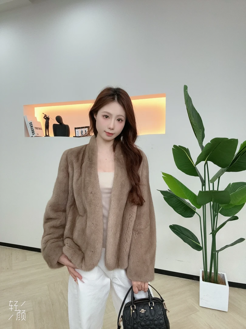 桃之Mink  进口V领短款整貂冬季水貂外套女25冬时尚休闲百搭005