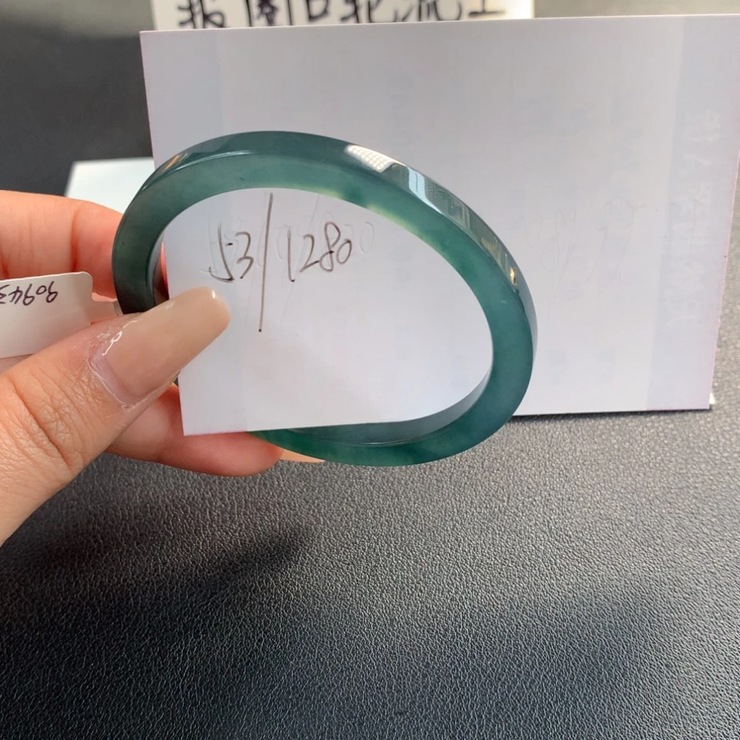 翡翠未镶嵌手镯天然翡翠