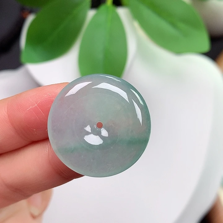 翡翠未镶嵌颈饰平安扣 25x5.6mm