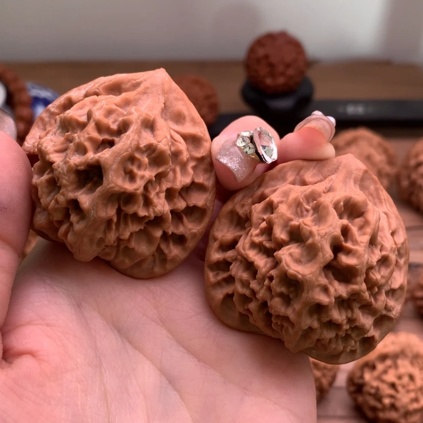 【闪购商品】文玩核桃吊坠随**心秦岭野生