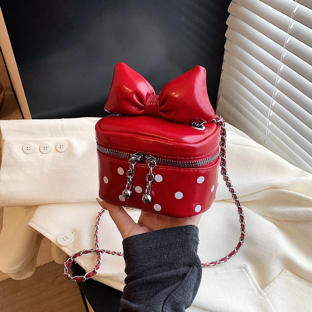 今年流行小众波点包包女2025新款百搭链条斜挎包红色包精致迷你包