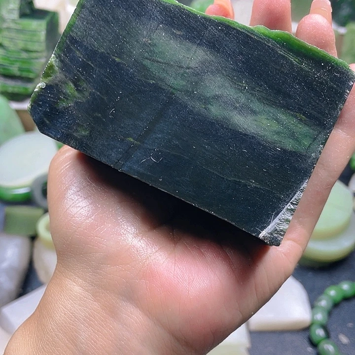 和田玉（糖玉）未镶嵌珠宝半成品