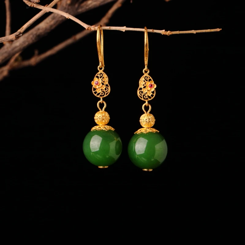 【泓贝珠宝-N721】18k金镶和田玉碧玉老料粉绿设计圆珠耳坠NGTC证书