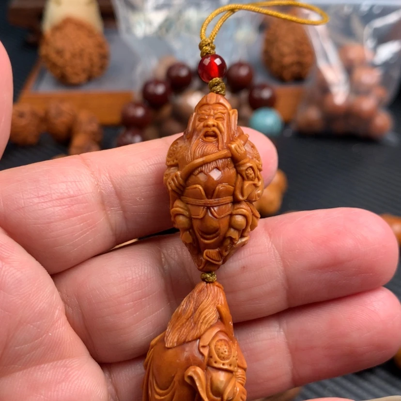 【闪购商品】橄榄核吊坠刘*吊坠一对