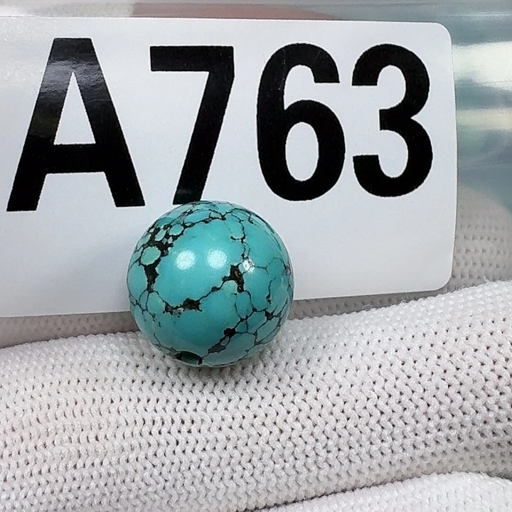 绿松石未镶嵌珠宝奇石15.5