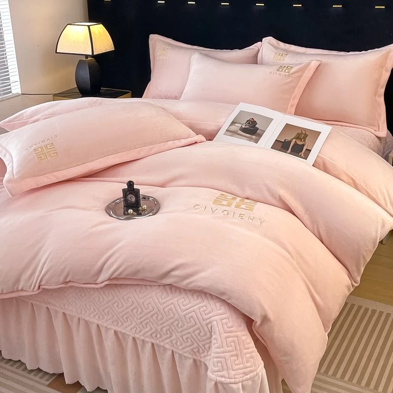 【晴美】加厚保暖牛奶绒床盖款四件套-纪梵希全系列