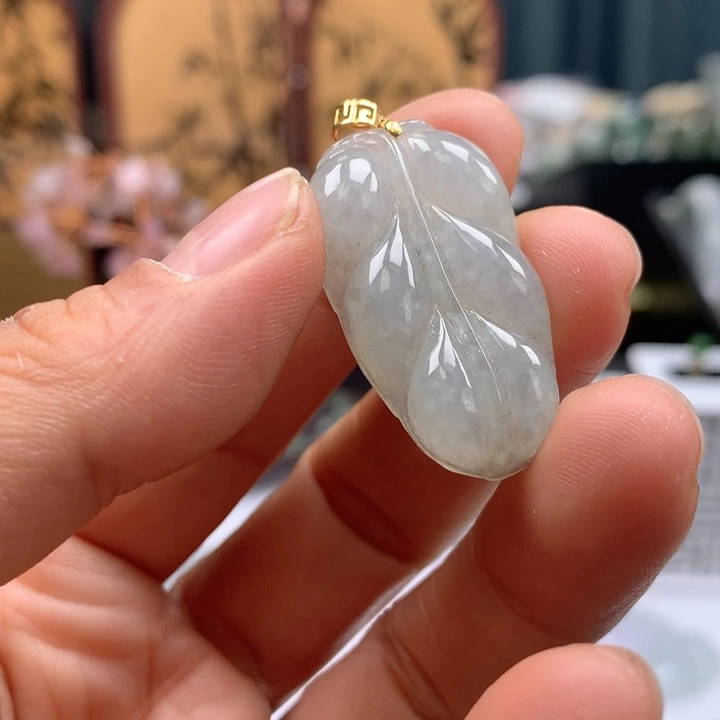 翡翠未镶嵌颈饰天然翡翠Ａ货